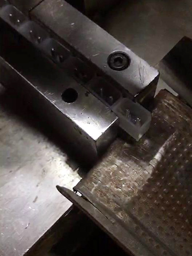 连接器生产视频1